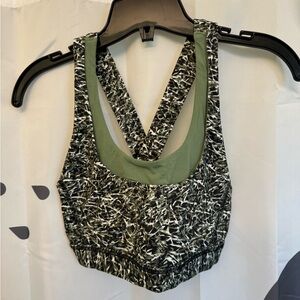 Lululemon Run Stuff Your Bra